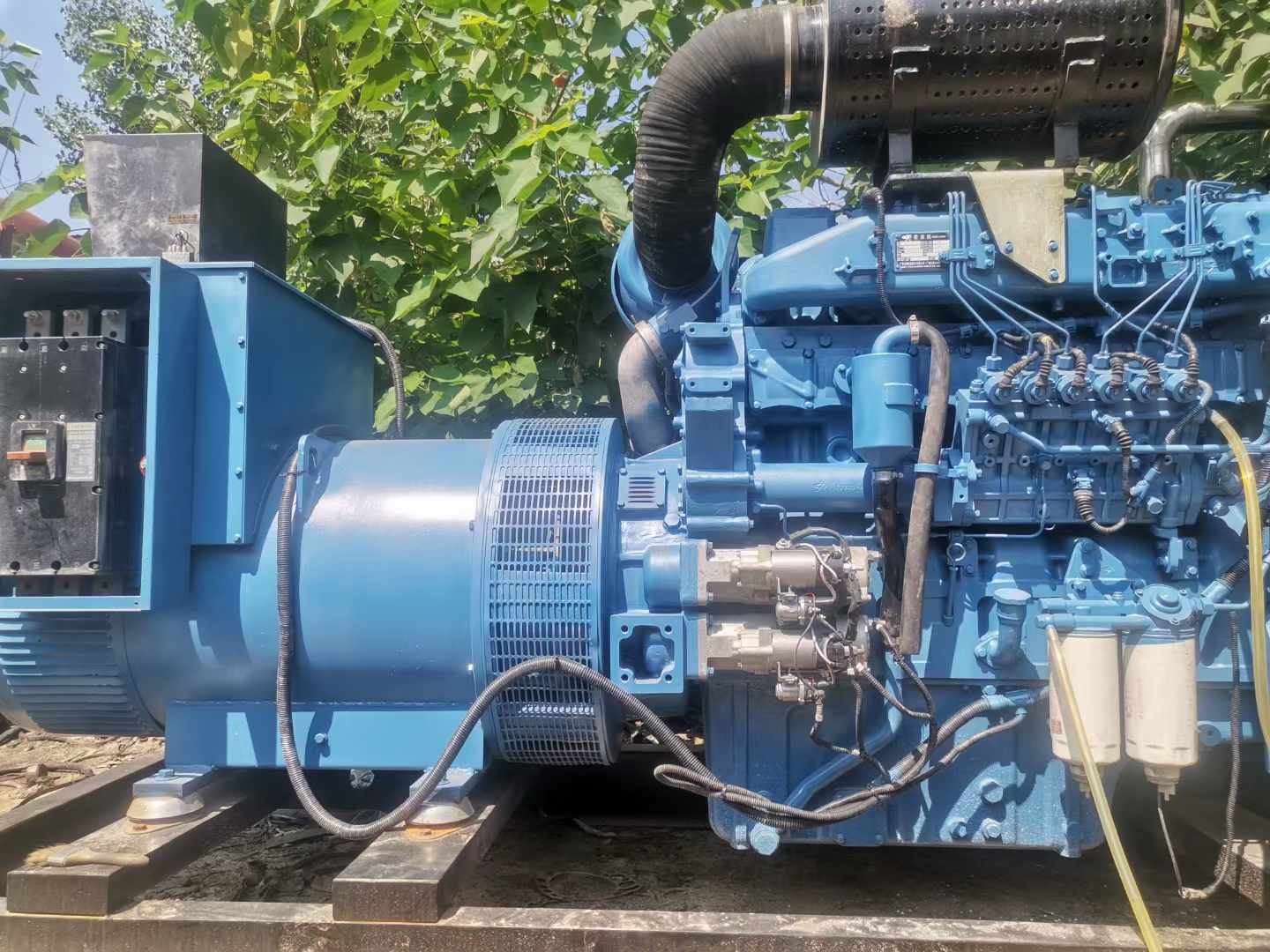 海东详细说明降低 800kW 柴油发电机输出电流波动的方法