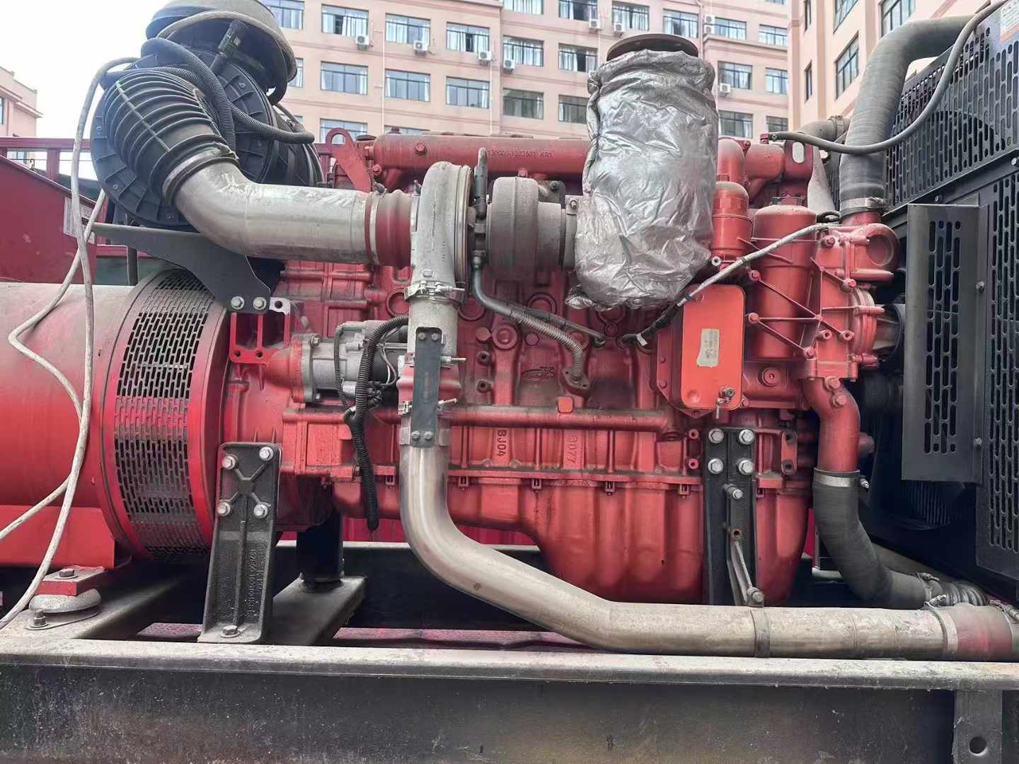 海东如何选择适合 600kW 柴油发电机组的过载保护器？